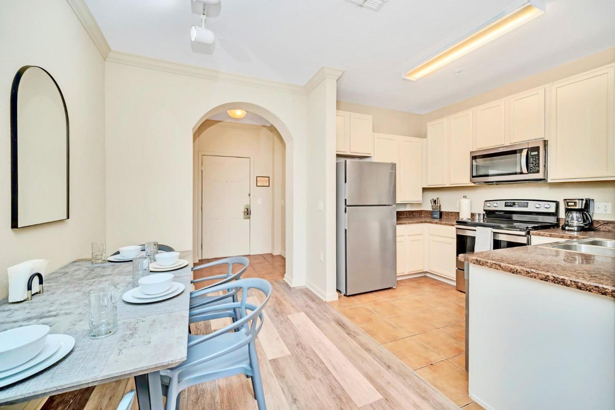 Bright Condo - 2Br With Pool & Hot Tub, Near Disney! Orlando Exterior foto